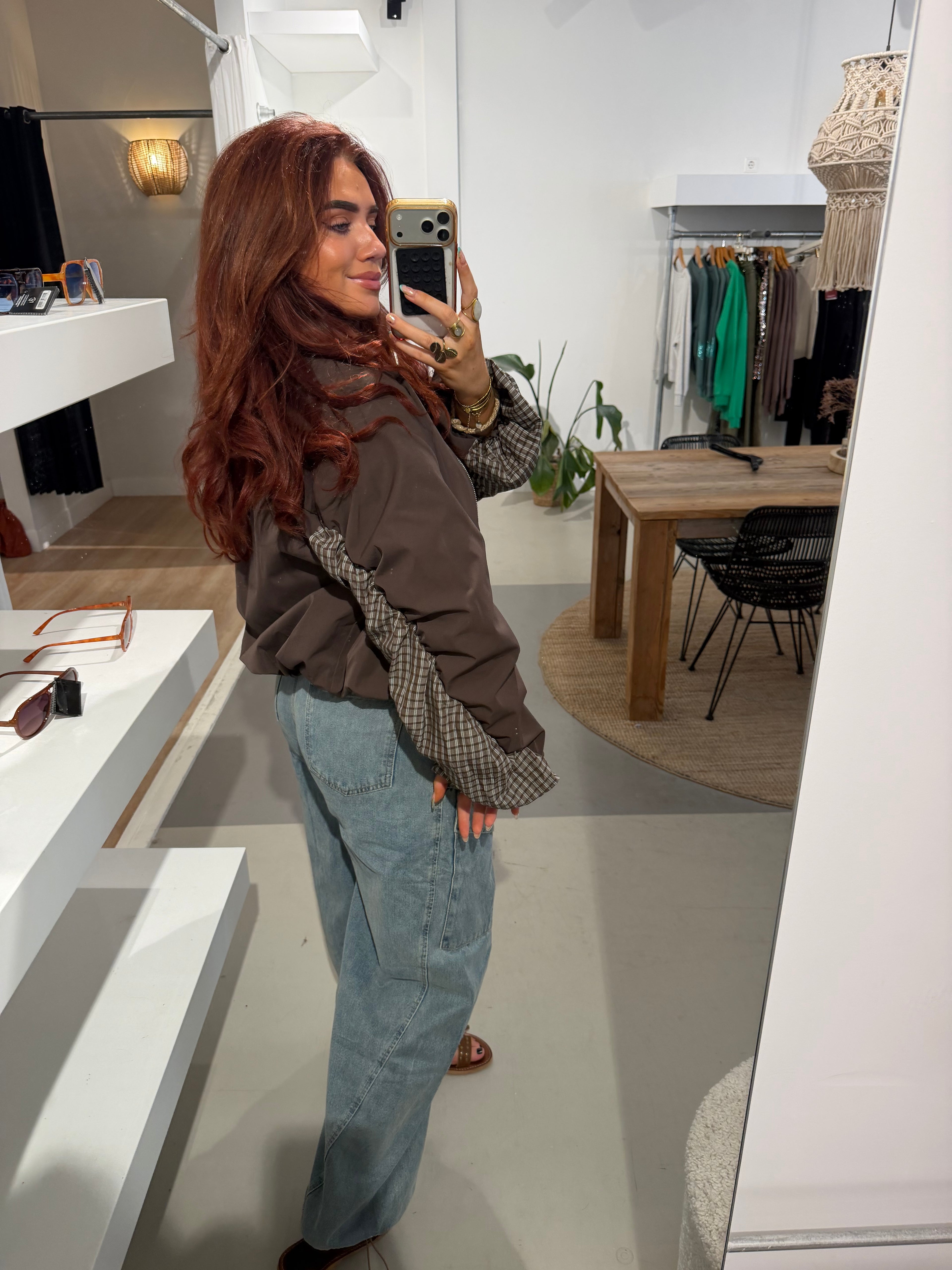 Jasje lilly bruin